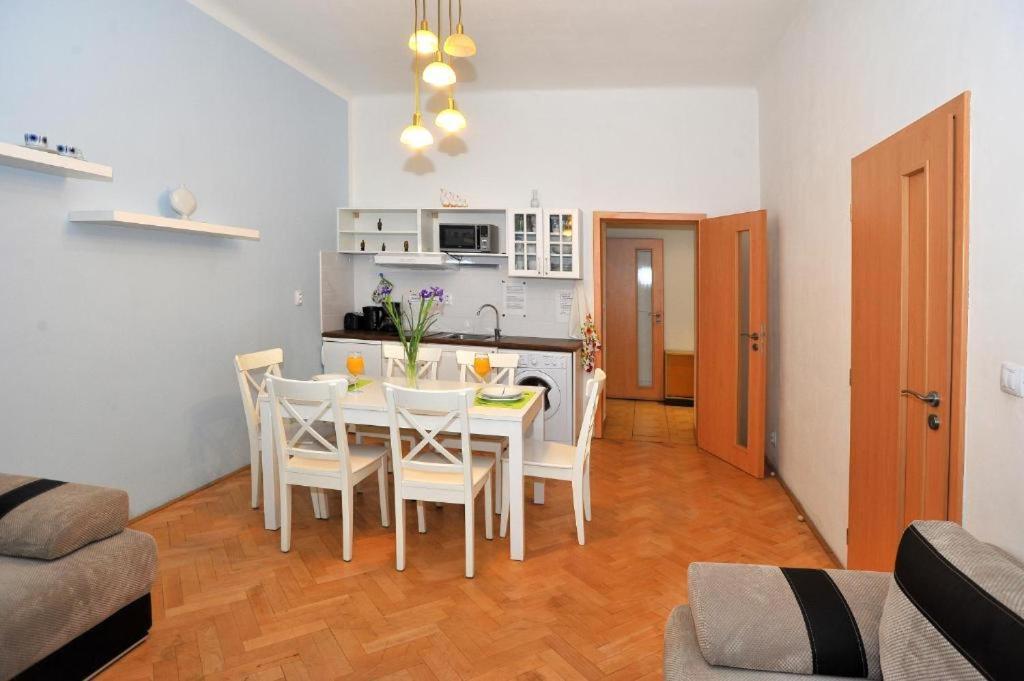 Condo In Vinohrady Praga Zewnętrze zdjęcie